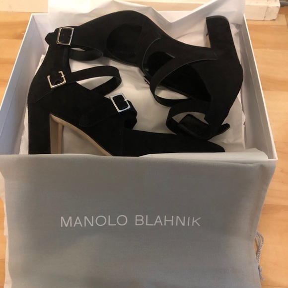 Manolo Blahnik NWT Bukhai black buckle heels 6.5 - Picture 4 of 8